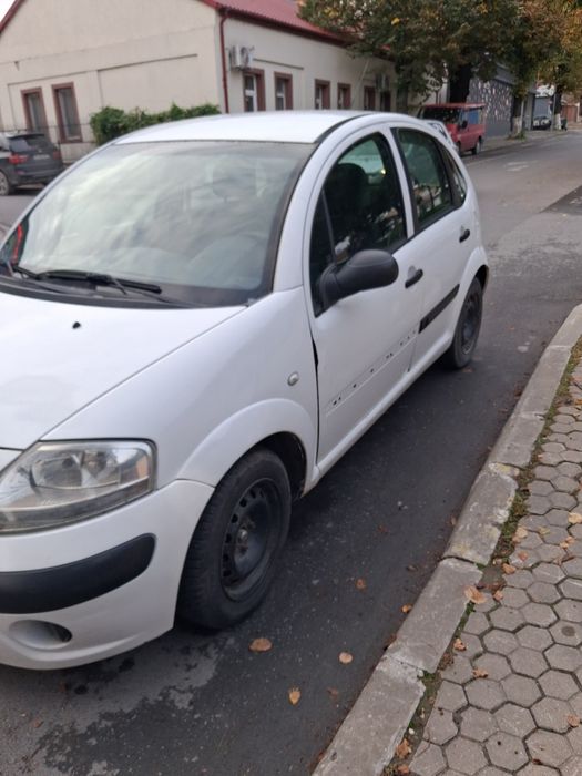 Vând Citroen c3 1.4 d 1200€ an 2010