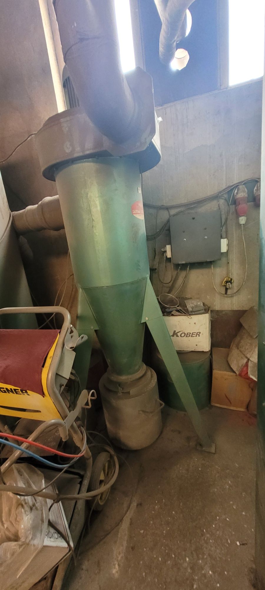 Cuptor vopsire electrostatica si cabina de suflat pulbere electrostati