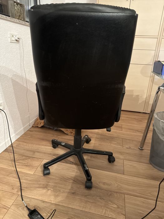 Scaun birou - folosit- pret atragator