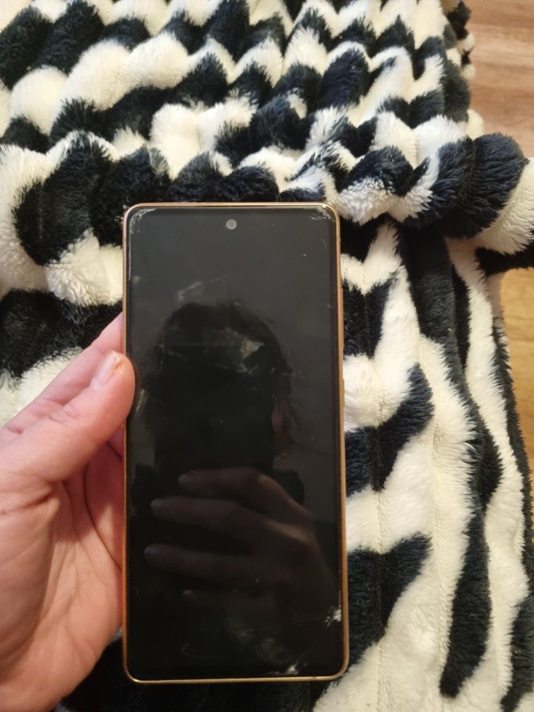 Galaxy s20 FE за части