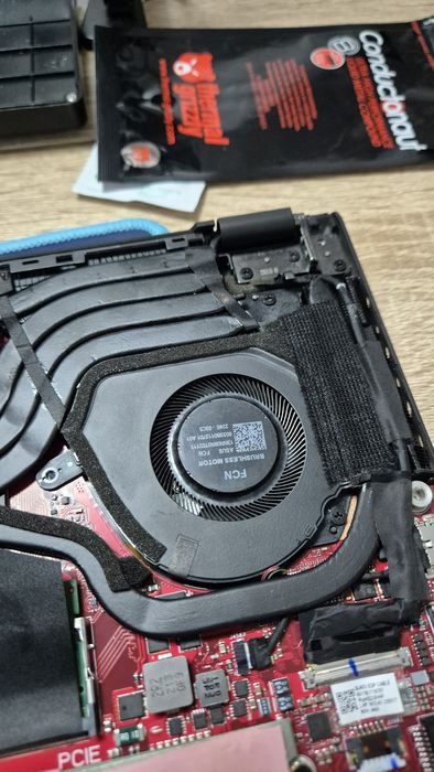 Service calculatoare & laptopuri - reparatii, upgrade, asamblare