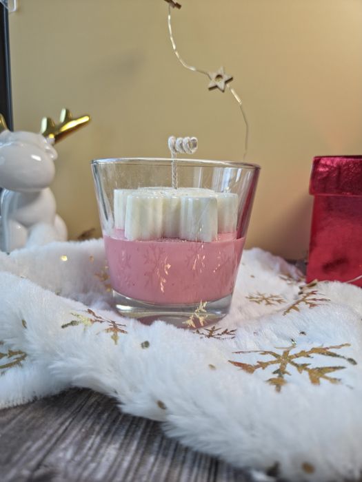 Коледни свещи за подарък