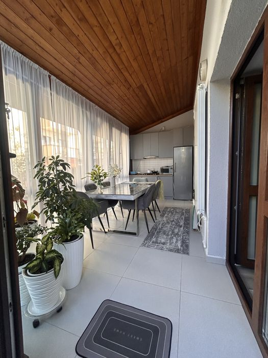 Proprietar vand casa tip duplex in Sanpetru