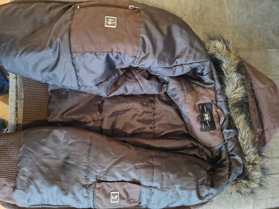 Дамско зимно/ скиорско яке