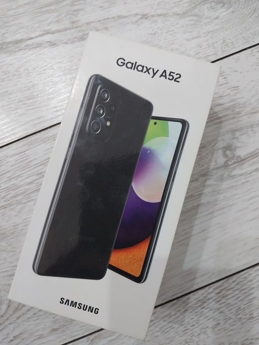 Продам телефон самсунг А 52