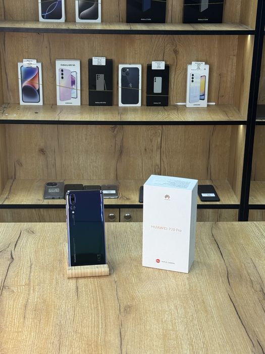 Huawei P 20 pro 128 gb синий