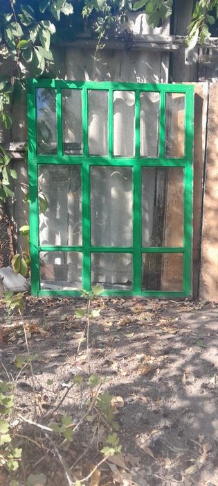 Рамы окна деревянные одностекольные рамы Окна 
толщина 4см.За 10000 за