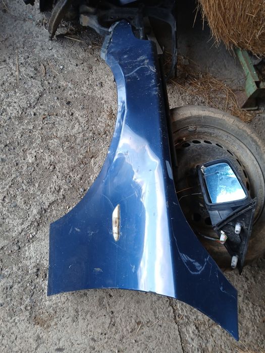 Aripa stânga bmw e60