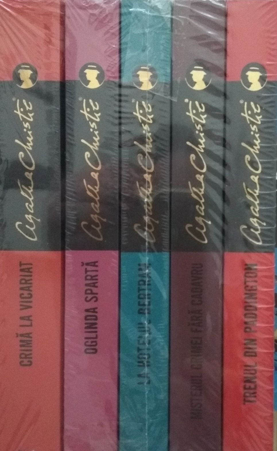 Colecție AGATHA CHRISTIE. 11 volume și JURNALUL ediția cartonată