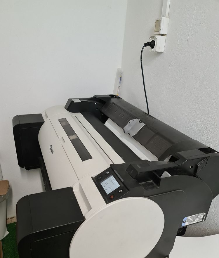 Canon imagePROGRAF TM-200 - Plotter A1