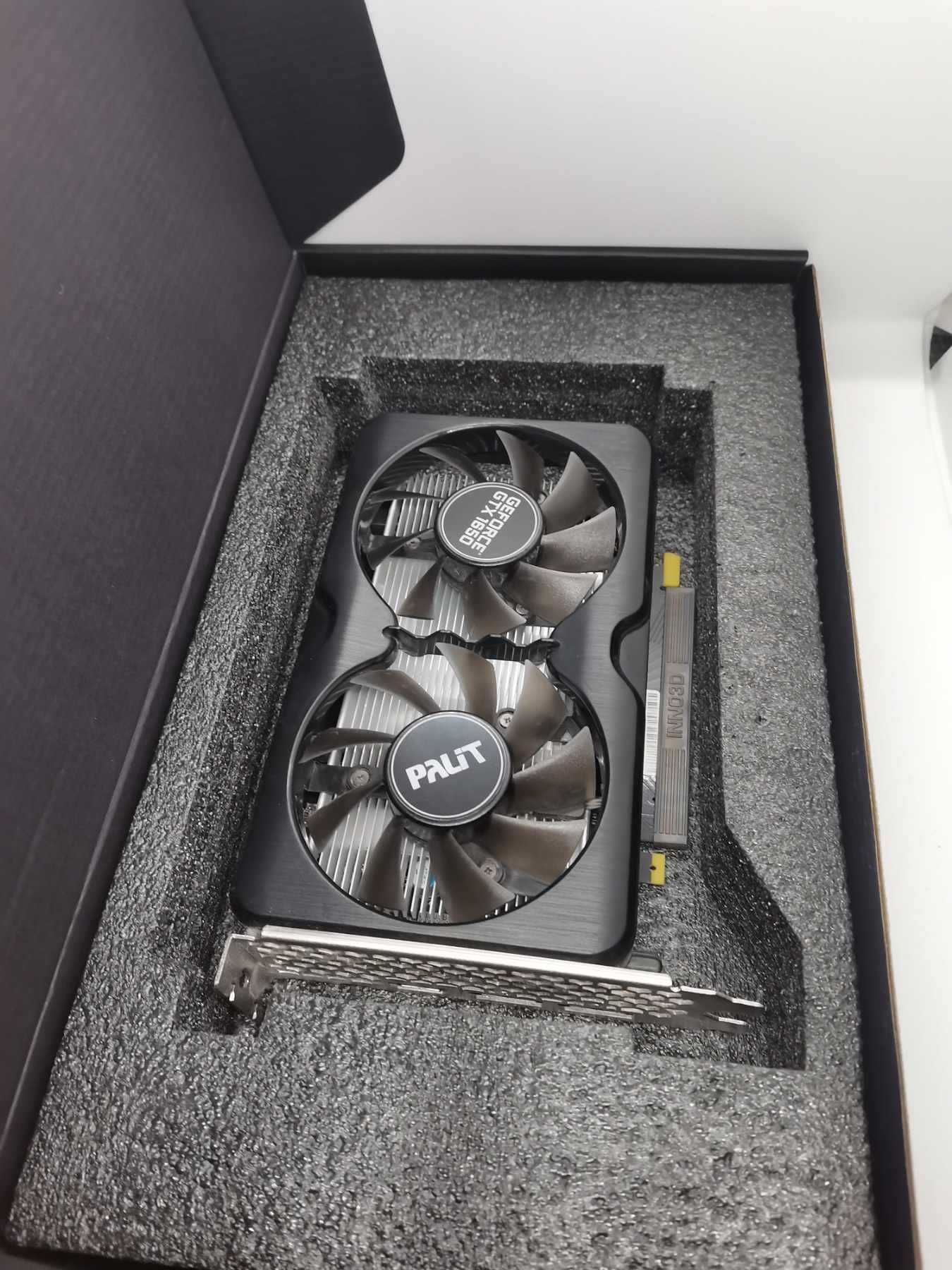 Видеокарта GEFORCE  GTX 1650