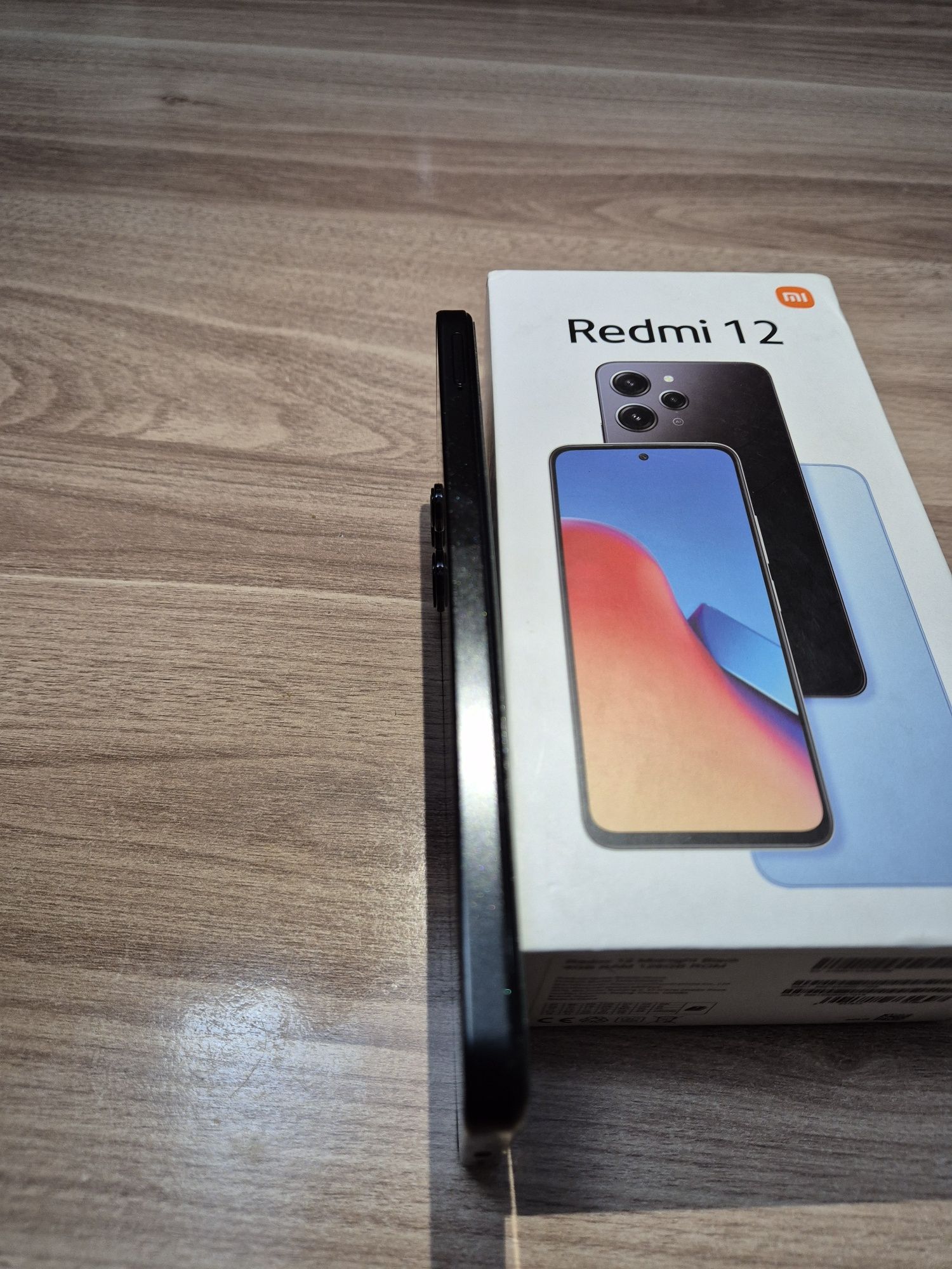 Redmi 12  4/128 gb xotira