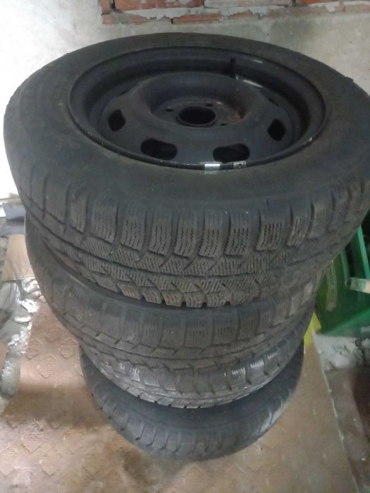 Гуми с джанти Топ състояние