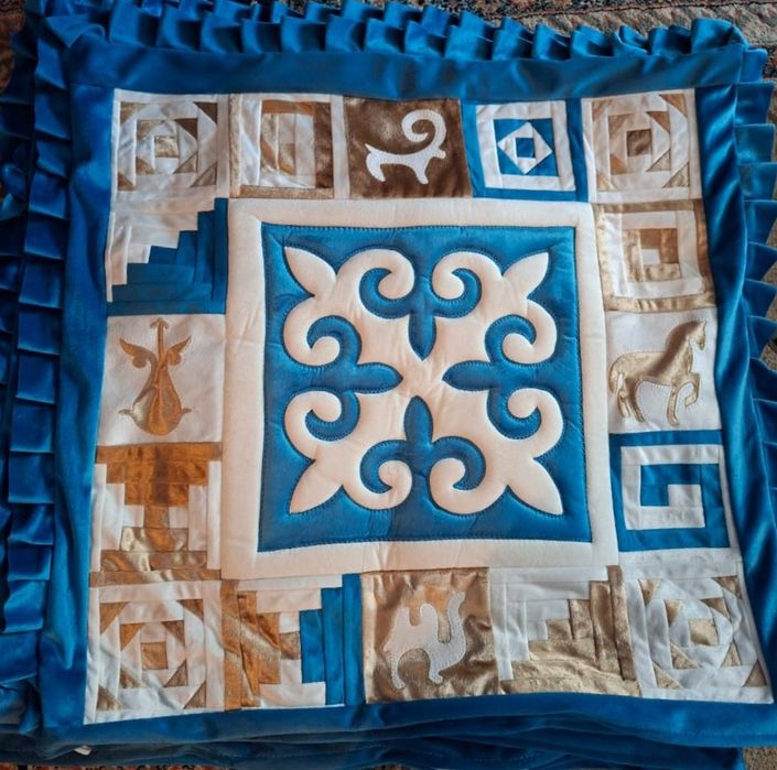 Продам наволочки на корпе и на подушки.