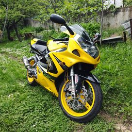 Suzuki Gsxr 750 2000