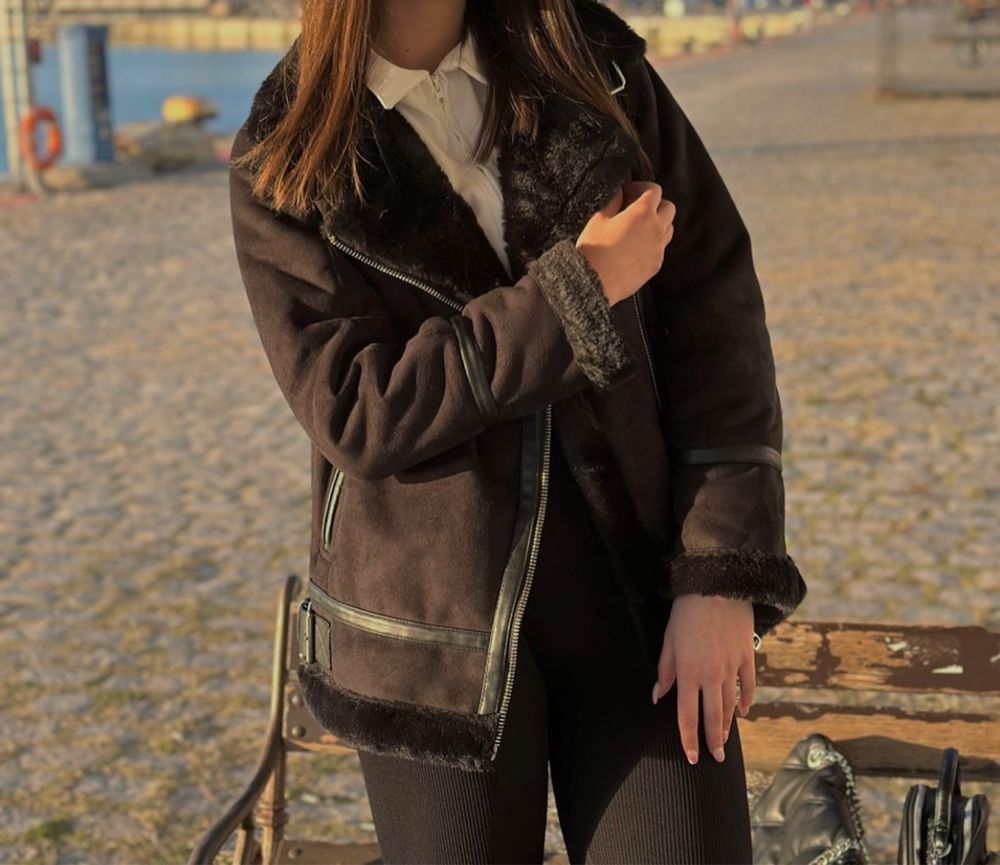 Яке house - чисто ново и pull and bear
