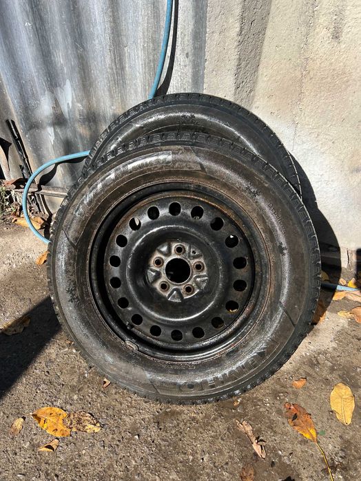 Зимни гуми с джанти Kumho I’Zen KW31 225/65 R17 106R 5x114.3 – 2 броя