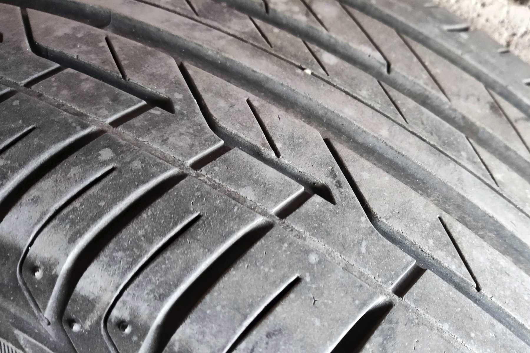 Mazda джанти 17" с летни гуми - 4 бр.