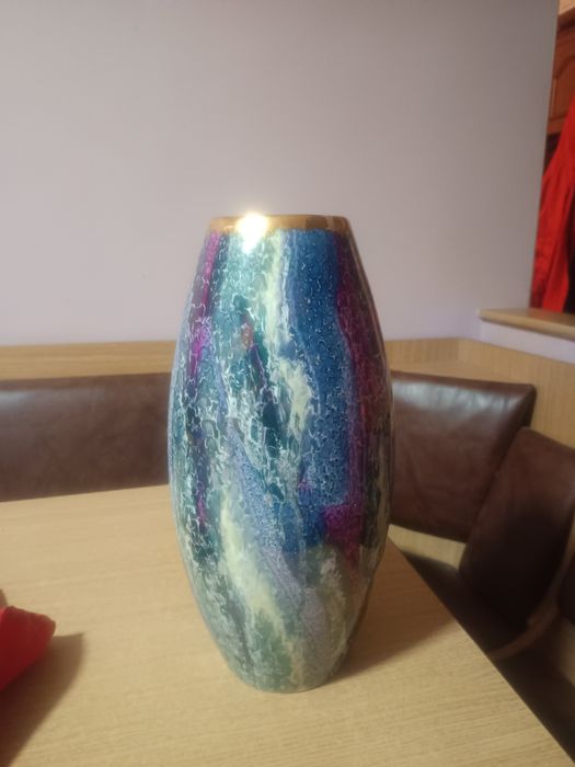 Vand Vaza foarte veche , a 5 vaza făcută la comanda cu aur !