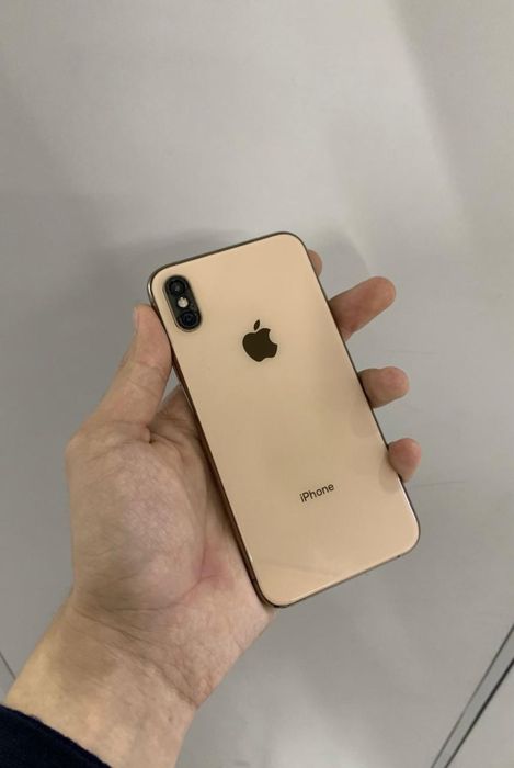iphone Xs в хорошим состаяний