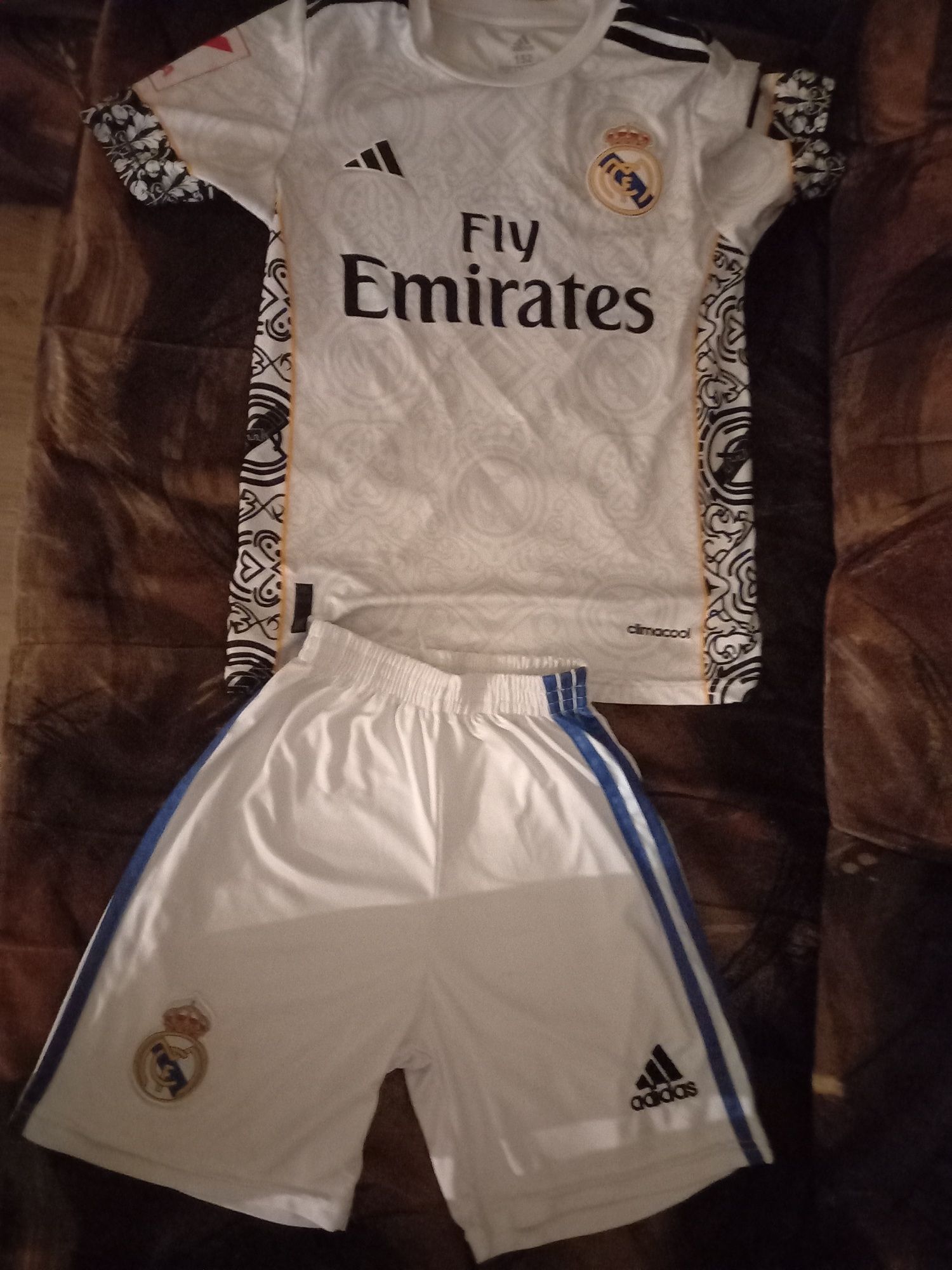 Echipament Real madrid