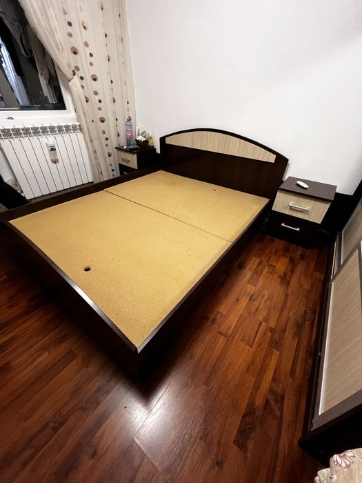 Cadru de pat cu saltea