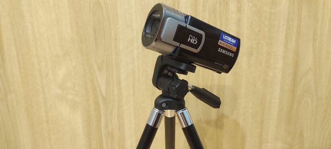 Camera video Samsung HMX-QF30BP/EDC, Full HD, cu trepied