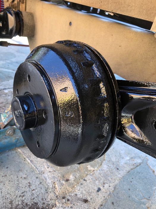 Vând platformă Brenderup Thule stare impecabilă înmatriculată