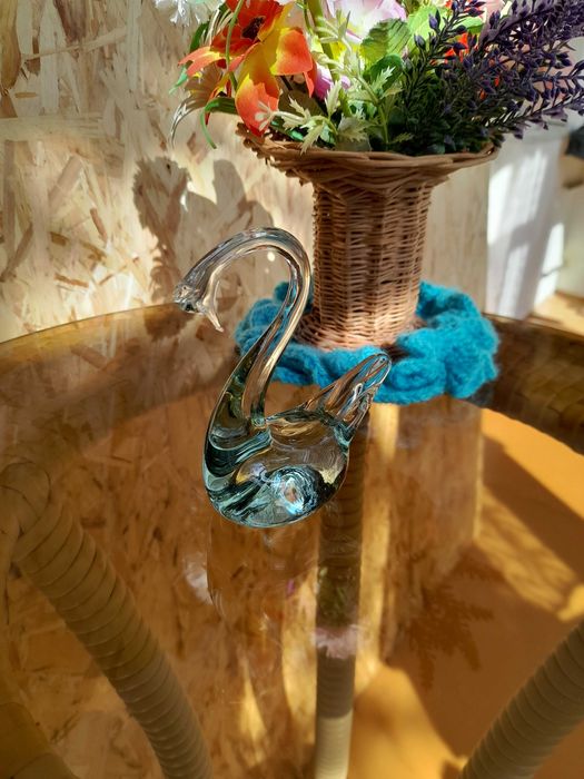 Lebedi wiwa лебедь