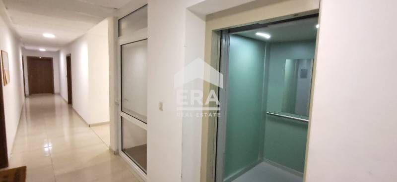 Продава се Двустаен апартамент в Варна, Трошево - 67 кв.м за 2536 €/кв.м - Снимка #9