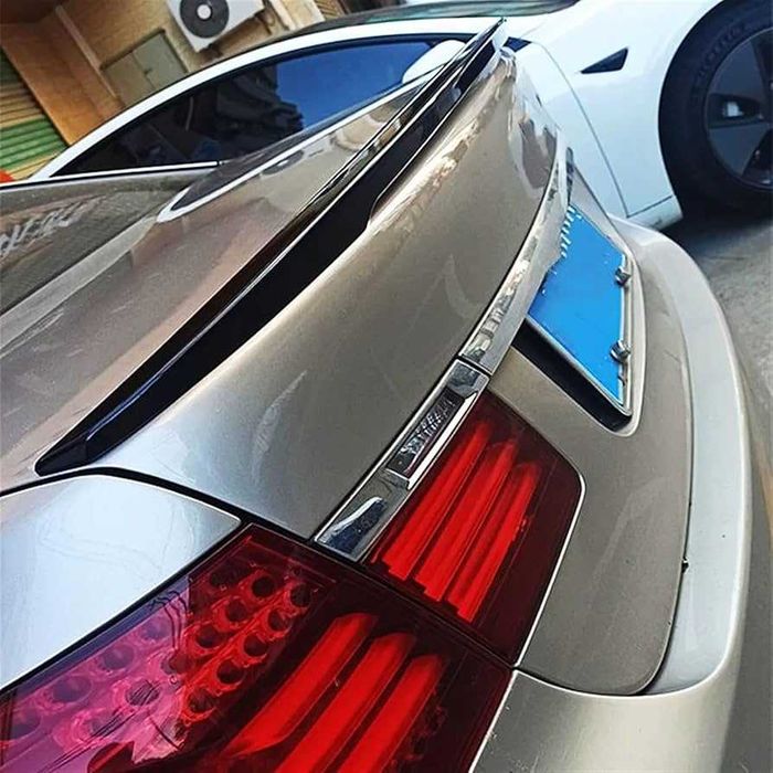 Бмв Ф01 Лип спойлер за багажник (Заден Капак) / BMW F01 Lip Spoiler