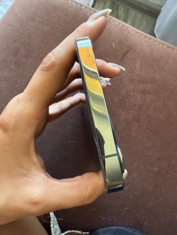 iPhone 12 pro max 128 GB айфон 12 про макс със зарядно