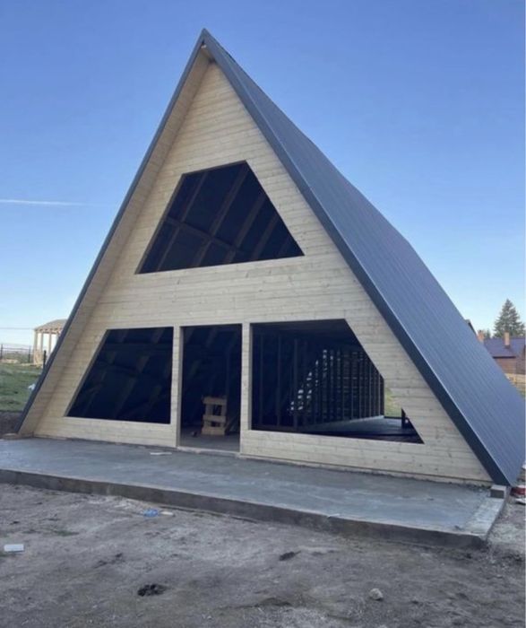 Vindem cabane A frame