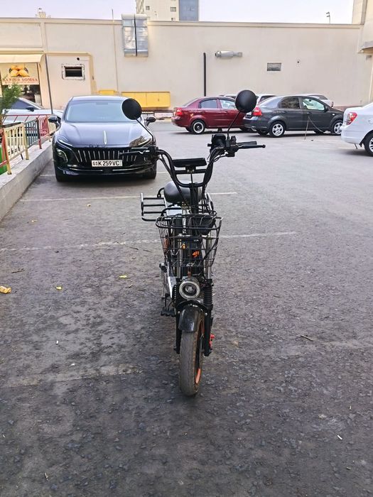 Skuter Monestr sotiladi