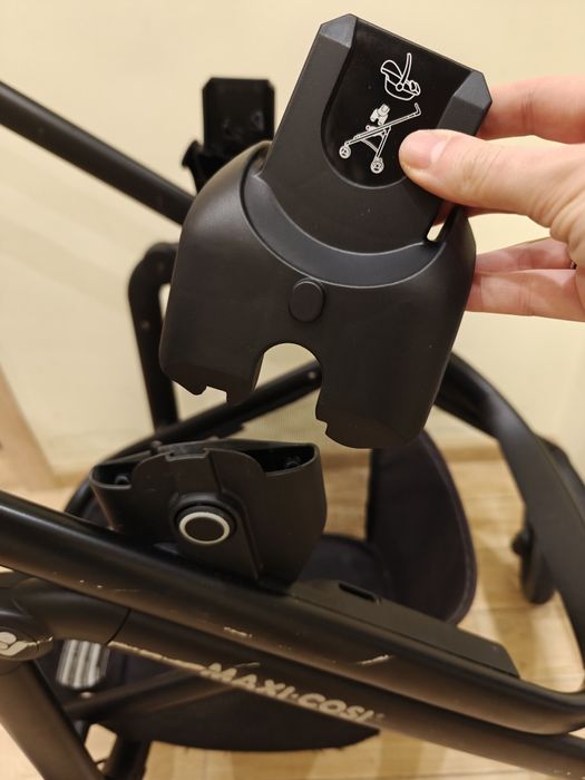 Maxi Cosi Lila CP Black/Gray