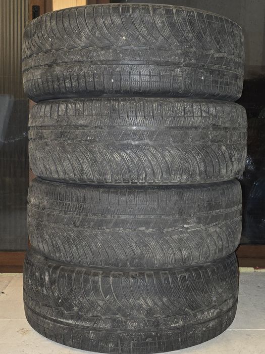 Michelin Pilot Alpin MO 235/45 R19 iarna