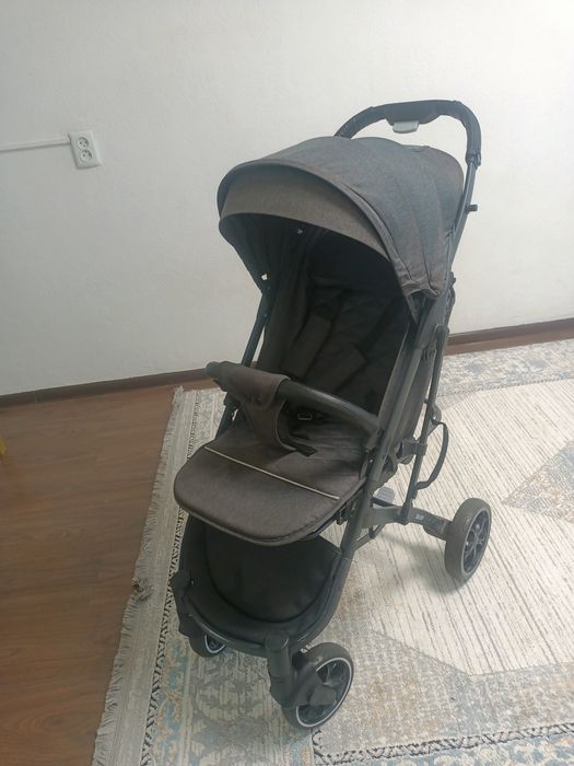 Коляска прогулочная зима лето