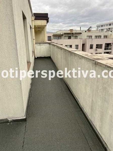 Продава се Тристаен апартамент в Пловдив, Център - 97 кв.м за 1372 €/кв.м - Снимка #11