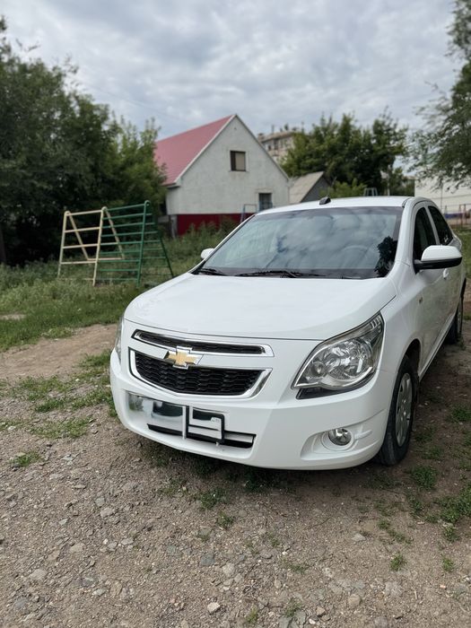 Продам машину в отличном состояний