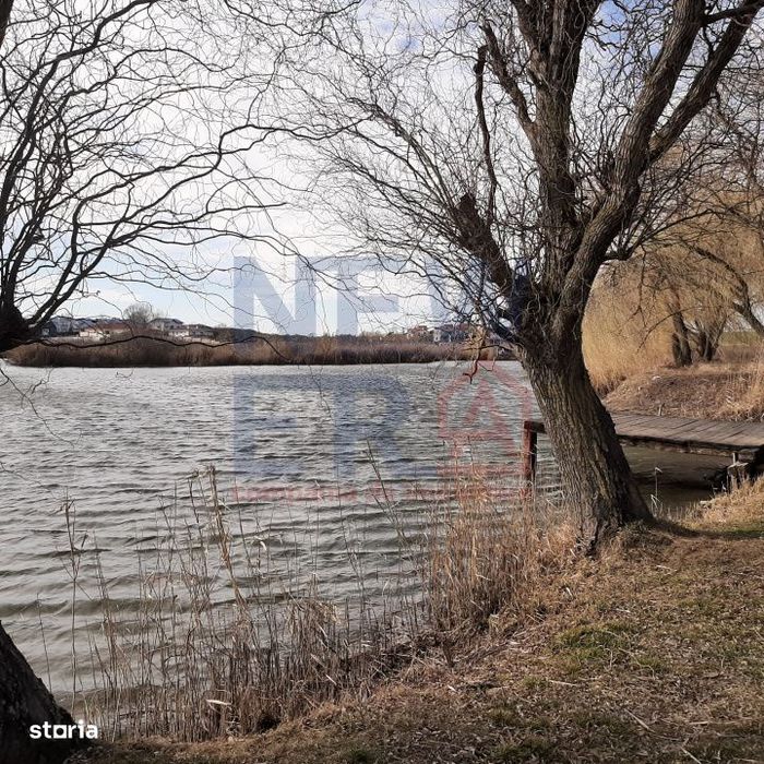 Teren 6.600mp cu deschidere la lac - zona centrala Corbeanca