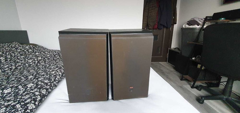 Sistem audio HI-FI boxe B&W