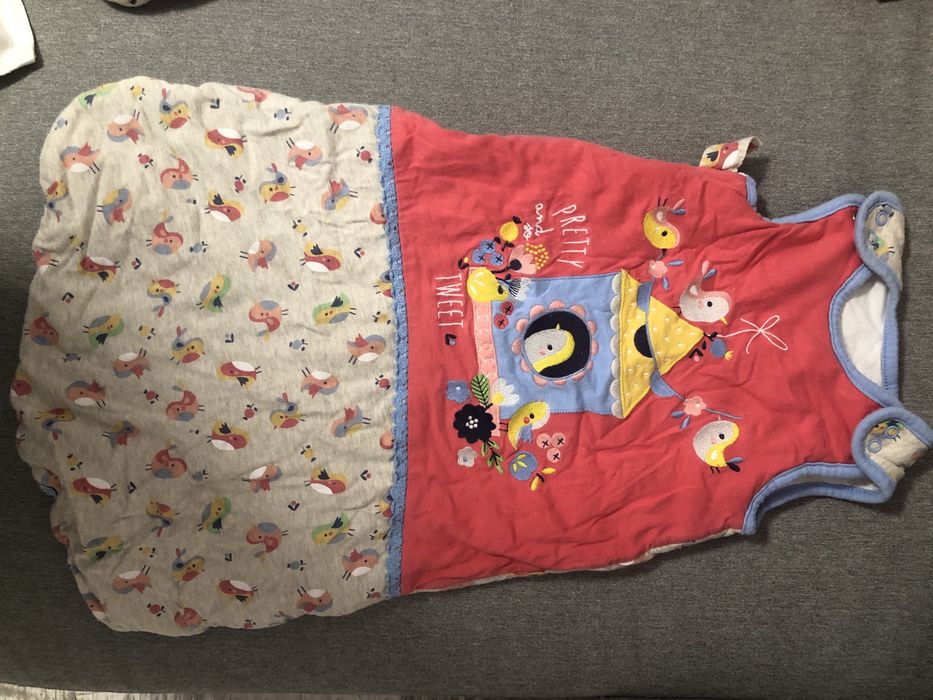 Vand salopete de iarna si saci de dormit