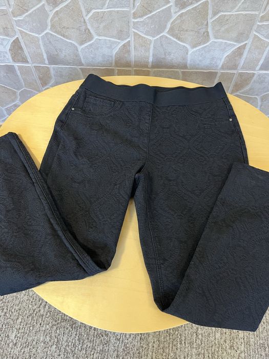 Pantaloni dama negru intens