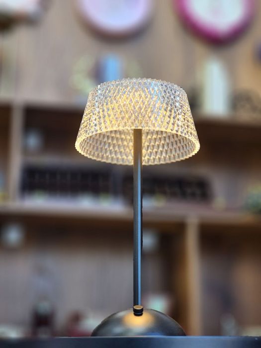Настольная LED лампа с кристальным абажуром