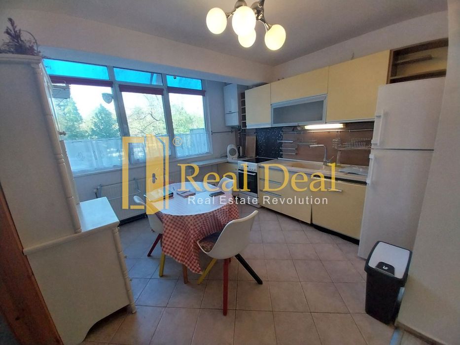 Дава се под наем Тристаен апартамент в София, Павлово - 70 кв.м за 575 € - Снимка #1