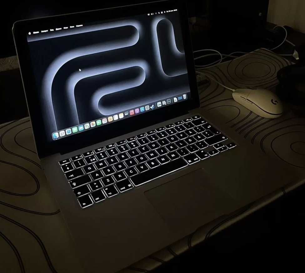 СРОЧНО MacBook Air 11" A1466 i5/4/128 a1466 (Early 2014)