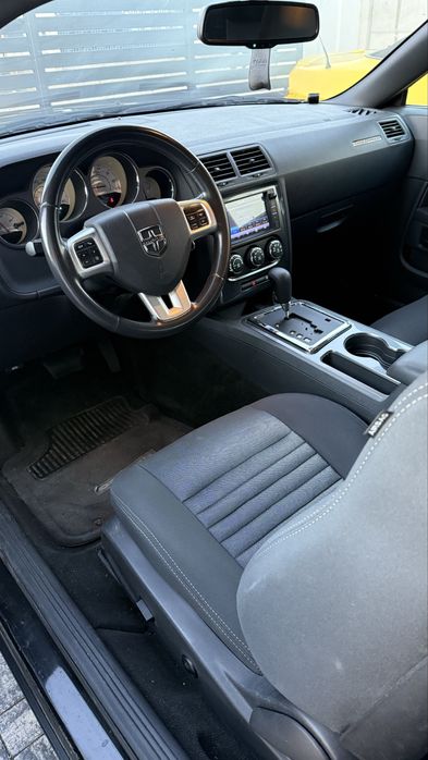 ‼️ Dodge Challenger / accept schimb