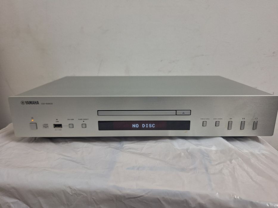 Cd player Yamaha cd s 303