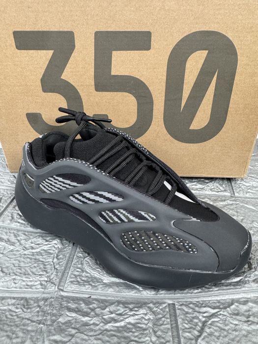 Yeezy boost 700 Alvah