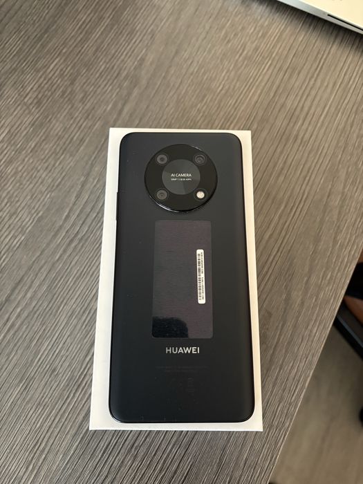 Huawey Nova Y90 мобилен телефон